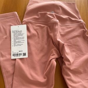 Lululemon New with tag NWT Align HR 25”